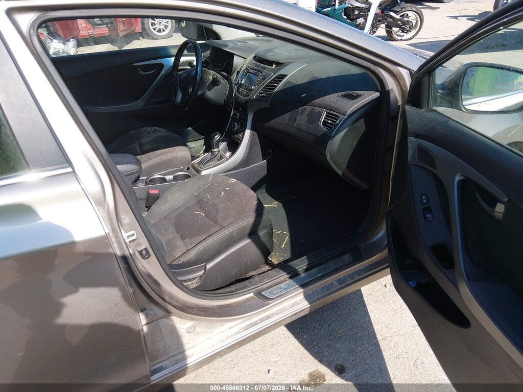 5NPDH4AE9GH725248 2016 HYUNDAI ELANTRA photo no. 5