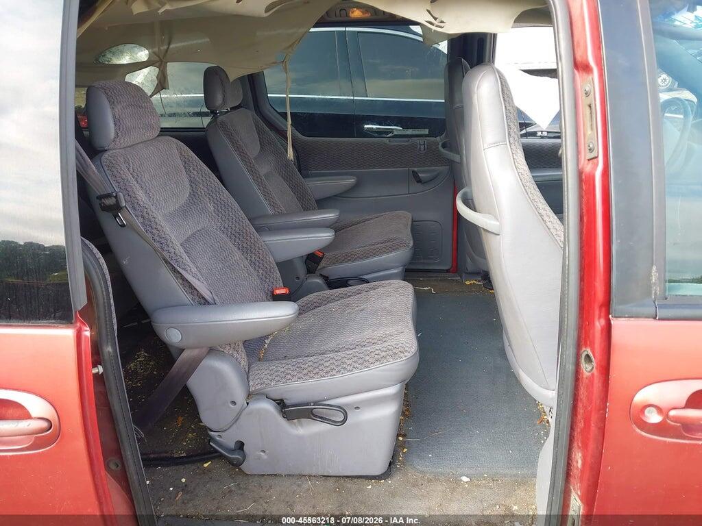 1B4GP44G7YB724306 2000 DODGE GRAND CARAVAN photo no. 8