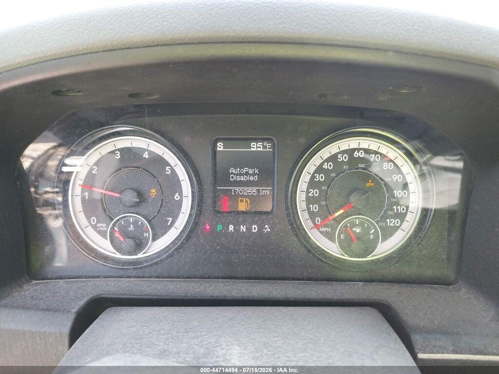 1C6RR7TT7KS705369 2019 RAM 1500 CLASSIC photo no. 7