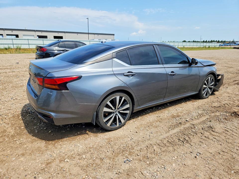 2019 NISSAN ALTIMA SR — Фото 3 из 12