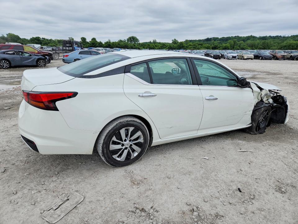 2019 NISSAN ALTIMA S — Фото 3 из 12