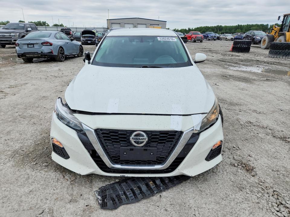 2019 NISSAN ALTIMA S — Фото 5 из 12