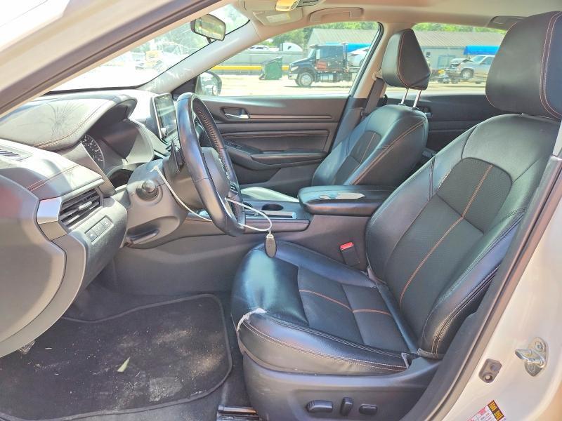 2019 NISSAN ALTIMA SR — Фото 7 из 12