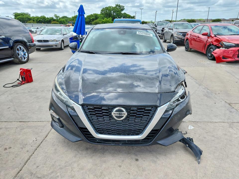 2019 NISSAN ALTIMA SV — Фото 5 из 12