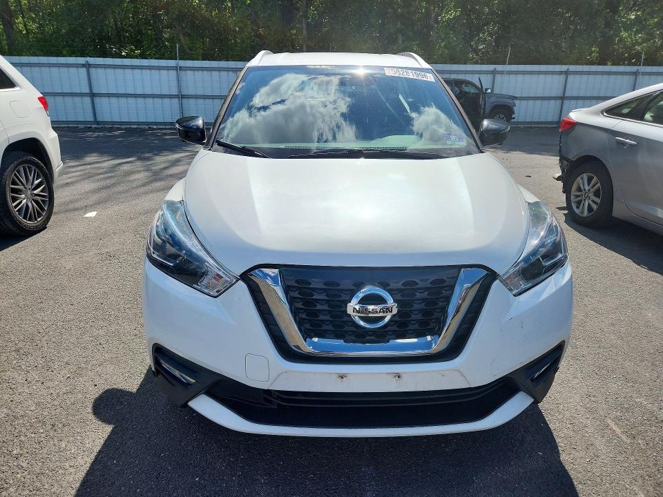 2019 NISSAN KICKS SR — Фото 5 из 13