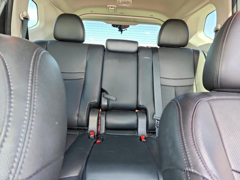 2019 NISSAN ROGUE SL — Фото 10 из 13