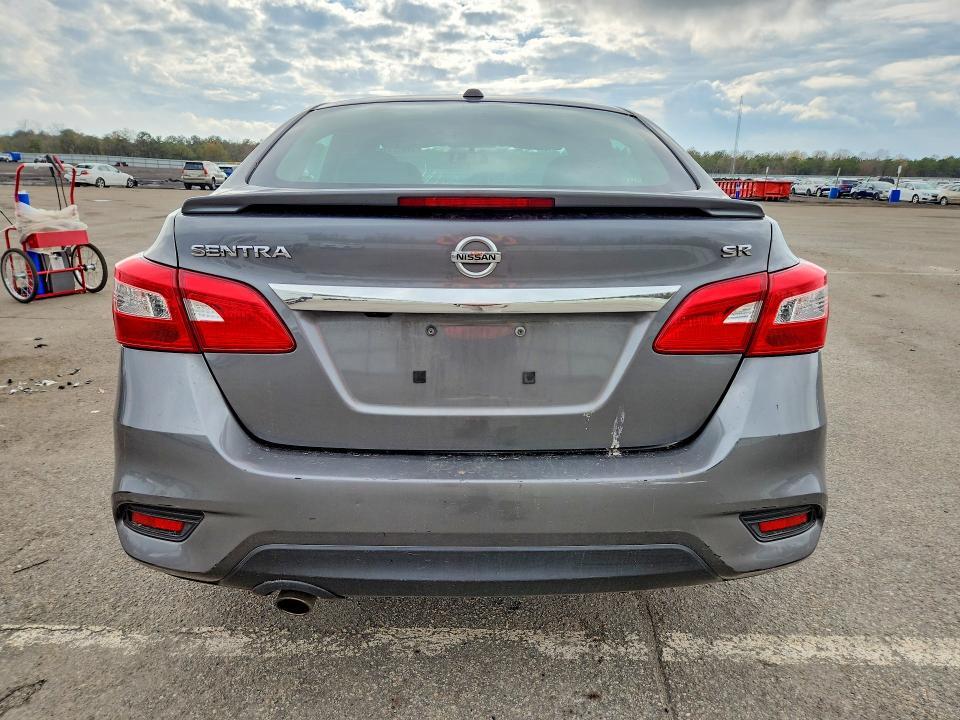2019 NISSAN SENTRA SR — Фото 6 из 13