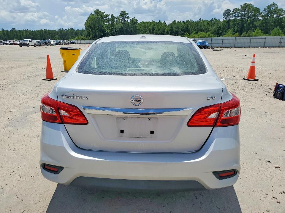 2019 NISSAN SENTRA SV — Фото 6 из 13