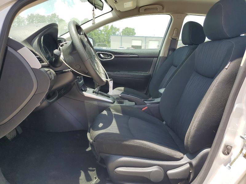 2019 NISSAN SENTRA SV — Фото 7 из 13