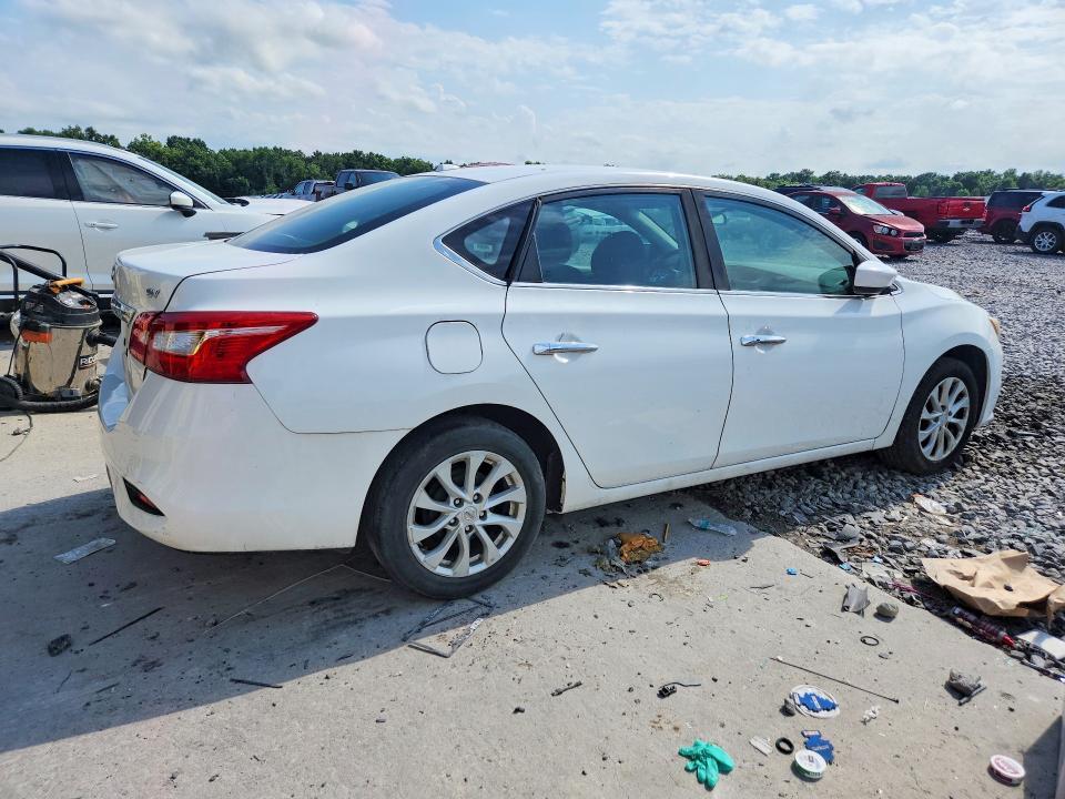 2019 NISSAN SENTRA SV — Фото 3 из 12