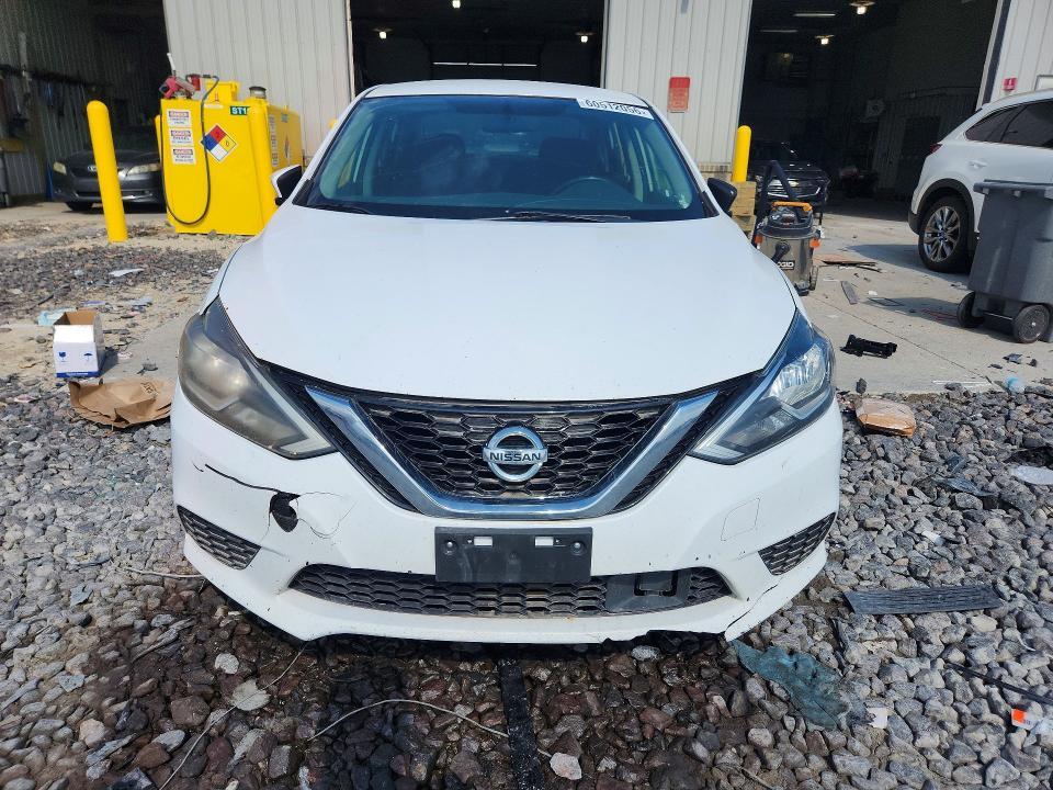 2019 NISSAN SENTRA SV — Фото 5 из 12