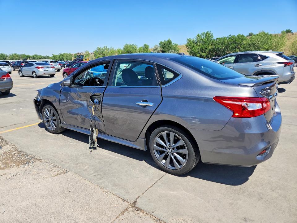 2019 NISSAN SENTRA SR — Фото 2 из 13