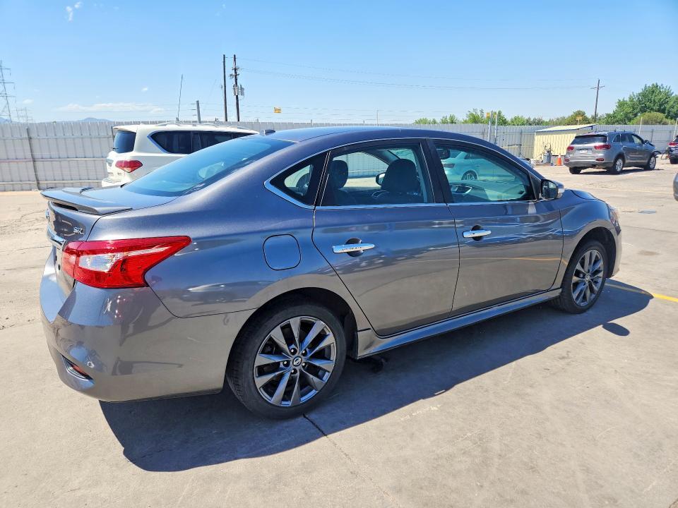 2019 NISSAN SENTRA SR — Фото 3 из 13