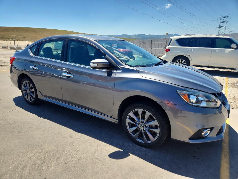 2019 NISSAN SENTRA SR — Фото 4 из 13