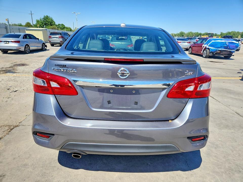 2019 NISSAN SENTRA SR — Фото 6 из 13