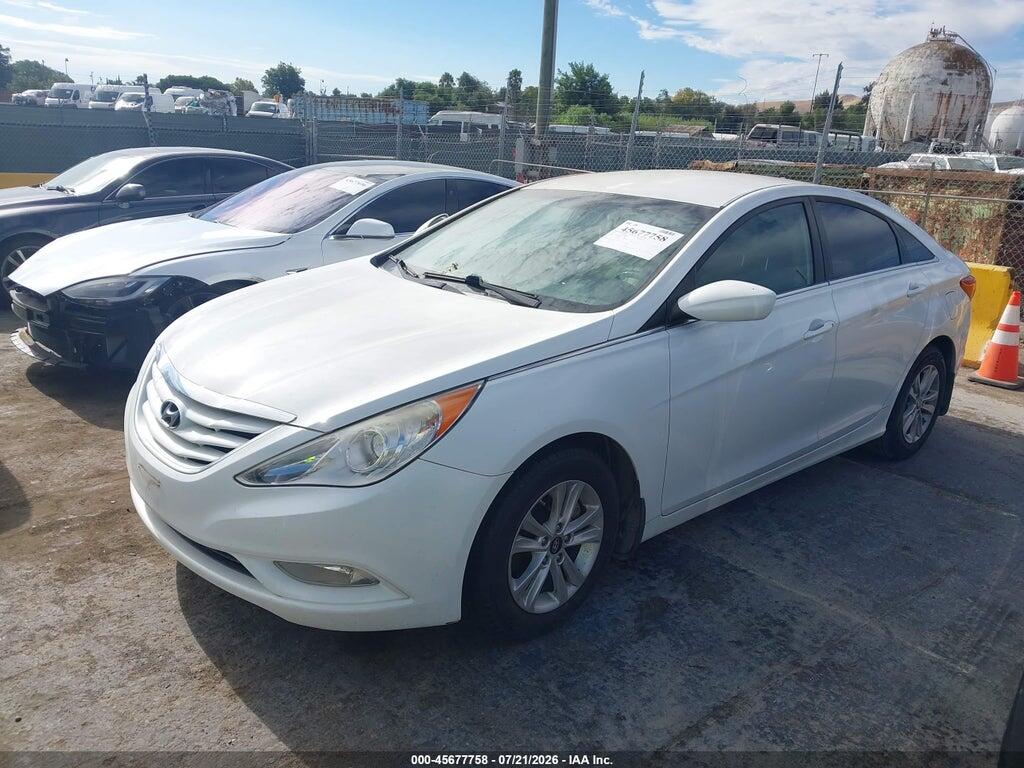 5NPEB4AC8DH541872 2013 HYUNDAI SONATA photo no. 2