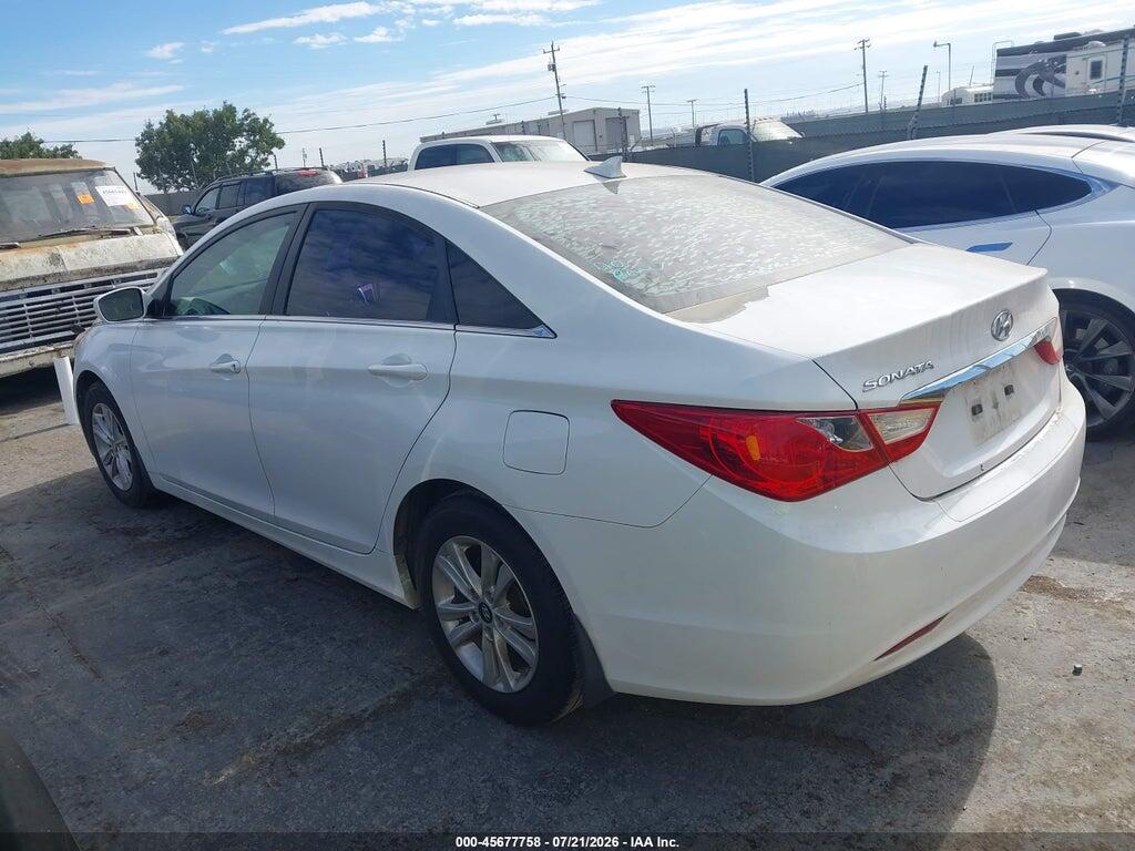 5NPEB4AC8DH541872 2013 HYUNDAI SONATA photo no. 3