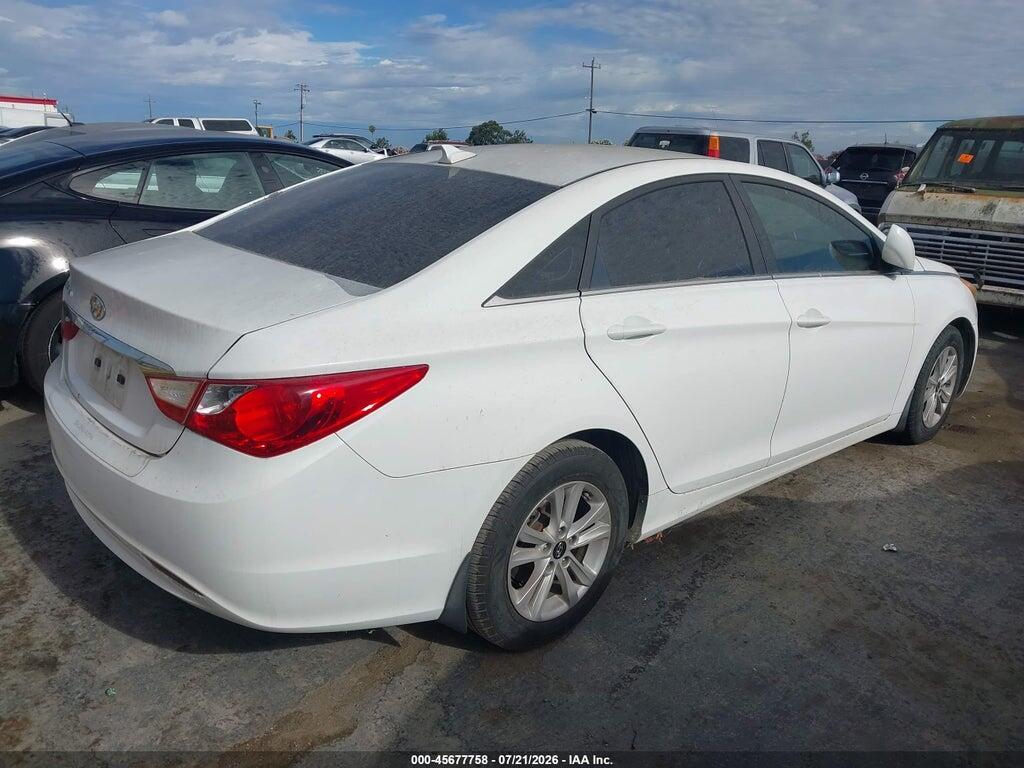 5NPEB4AC8DH541872 2013 HYUNDAI SONATA photo no. 4