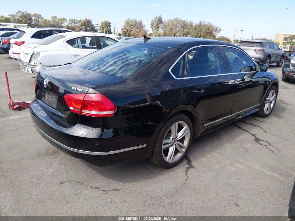 1VWCN7A36EC084585 2014 VOLKSWAGEN PASSAT photo no. 4