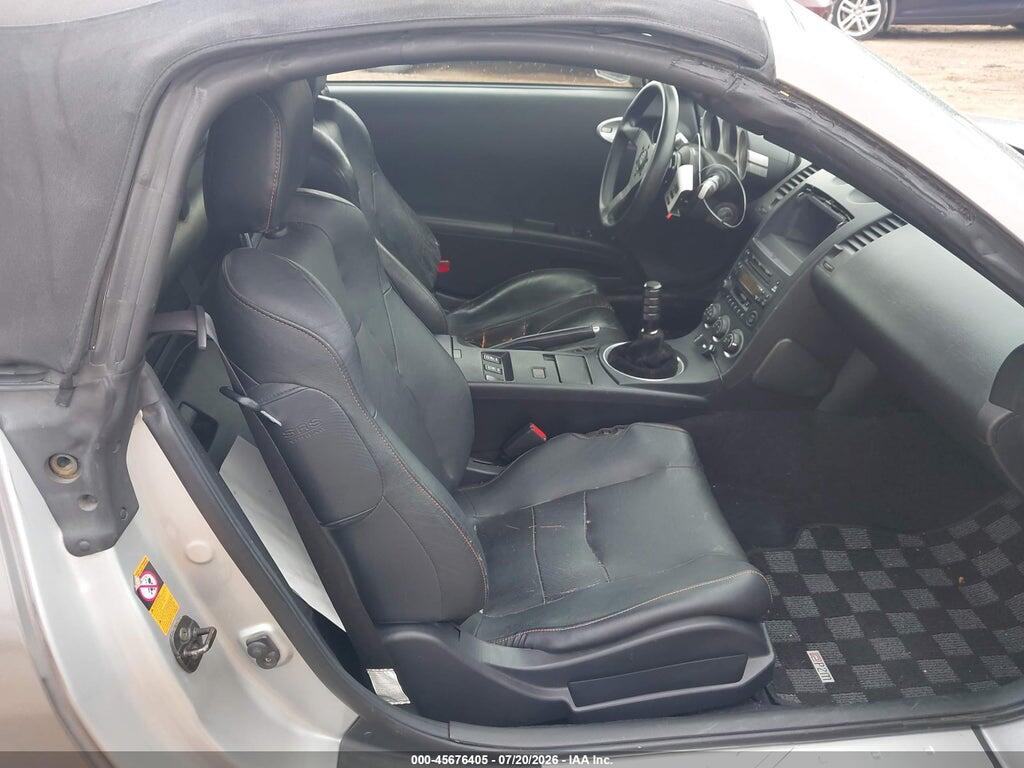 JN1AZ36A74T012066 2004 NISSAN 350Z photo no. 8