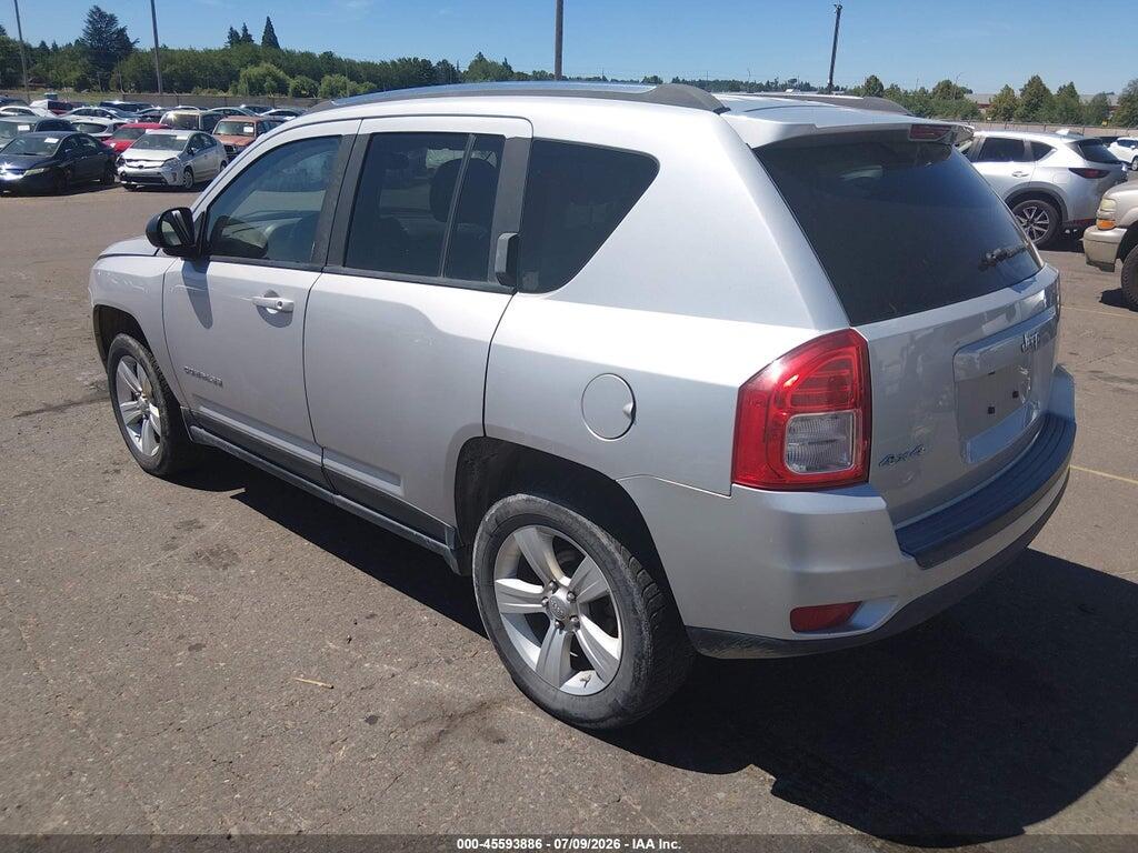 1C4NJDBB3CD705686 2012 JEEP COMPASS photo no. 3