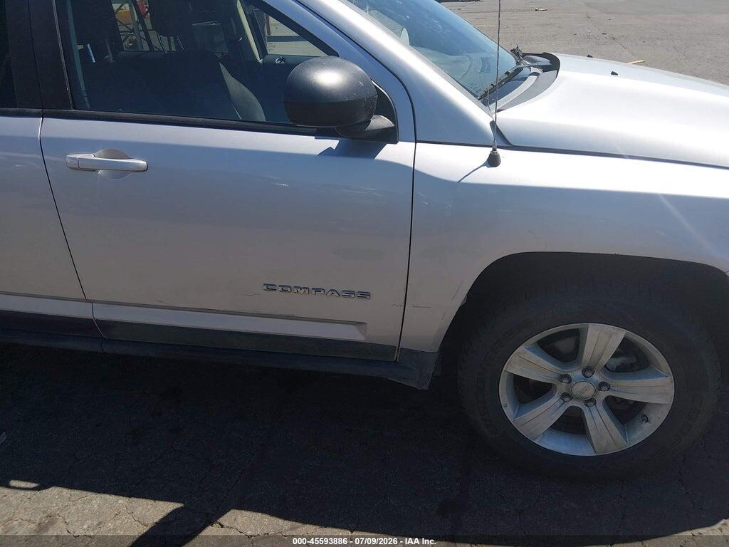 1C4NJDBB3CD705686 2012 JEEP COMPASS photo no. 6