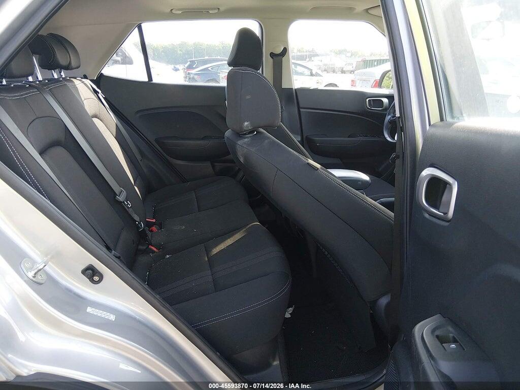 KMHRC8A38RU309108 2024 HYUNDAI VENUE photo no. 8