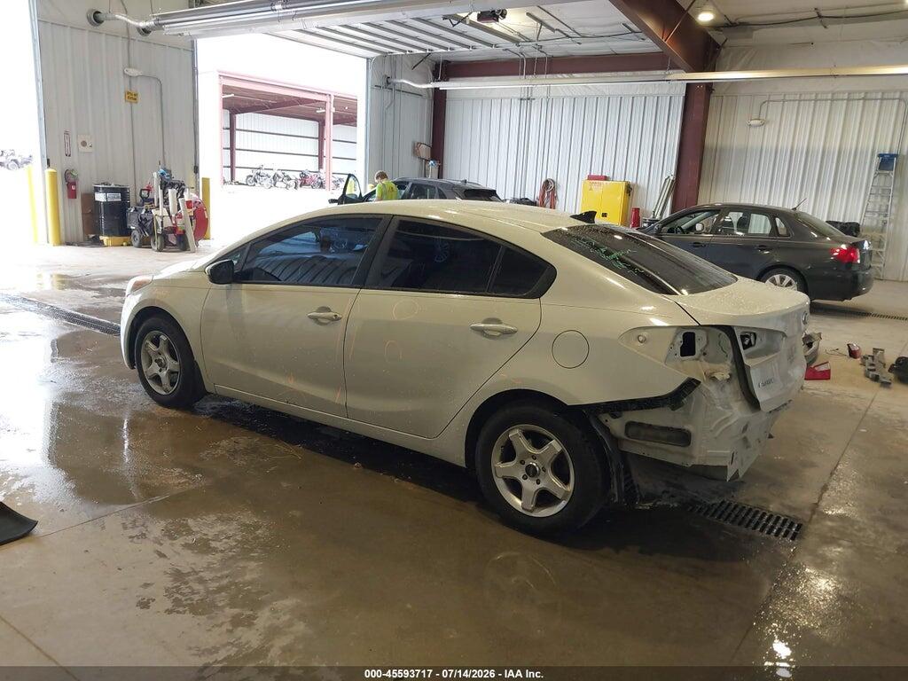 KNAFK4A69F5312616 2015 KIA FORTE photo no. 3
