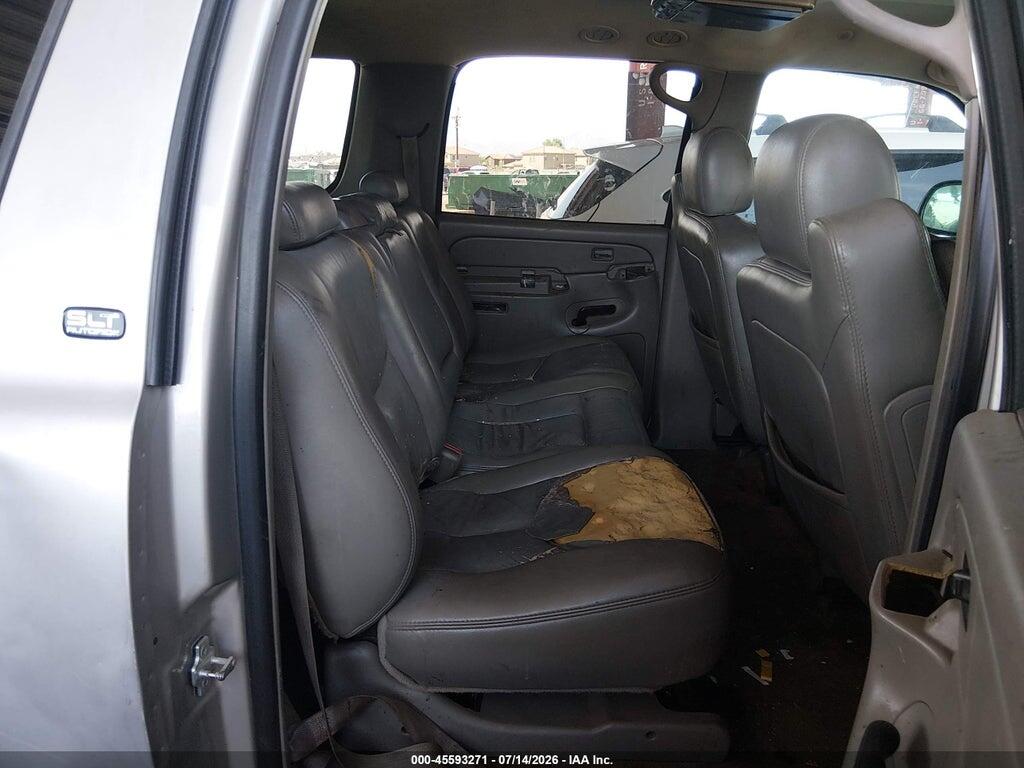 3GKEC16Z45G107648 2005 GMC YUKON XL 1500 photo no. 8
