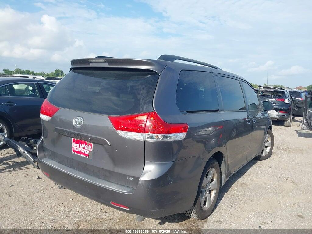 5TDKK3DCXDS404502 2013 TOYOTA SIENNA photo no. 4