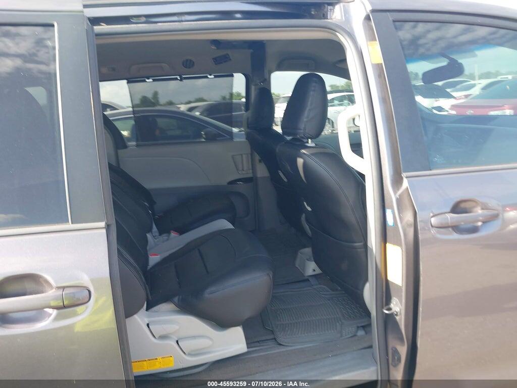 5TDKK3DCXDS404502 2013 TOYOTA SIENNA photo no. 8