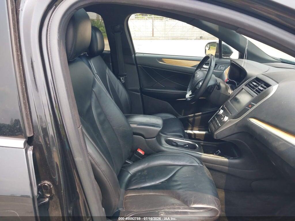 5LMCJ2A97FUJ02490 2015 LINCOLN MKC photo no. 5