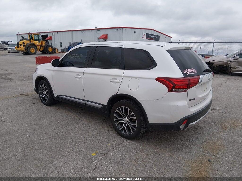 JA4AZ3A31GZ014364 2016 MITSUBISHI OUTLANDER photo no. 3