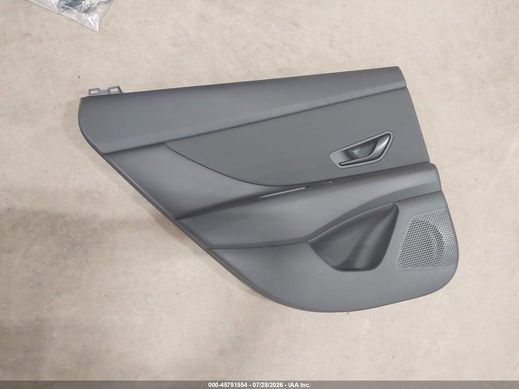 KMHLM4DG6TU227699 2026 HYUNDAI ELANTRA photo no. 12