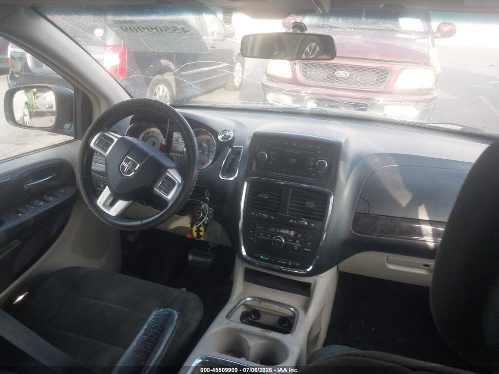 2C4RDGDG8CR113927 2012 DODGE GRAND CARAVAN photo no. 5