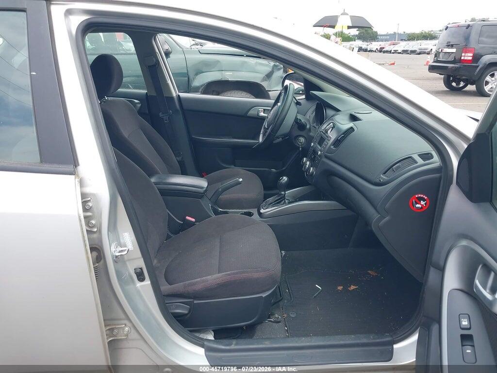 KNAFW5A31B5324169 2011 KIA FORTE photo no. 5