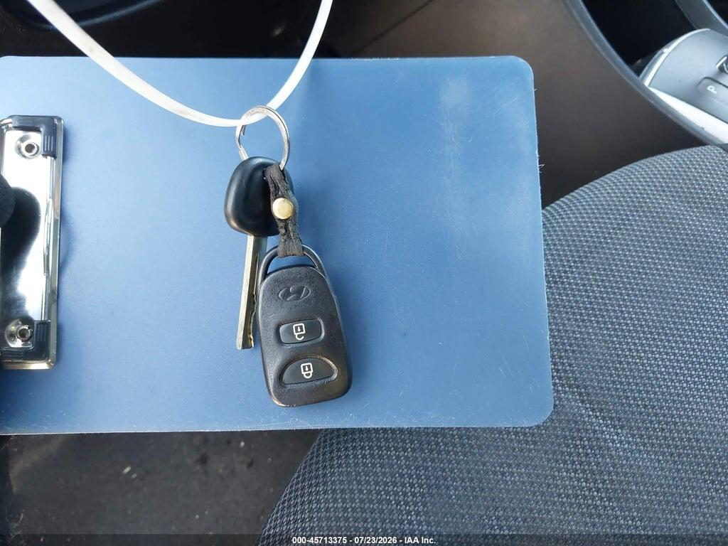 KMHCT5AE0EU172942 2014 HYUNDAI ACCENT photo no. 11