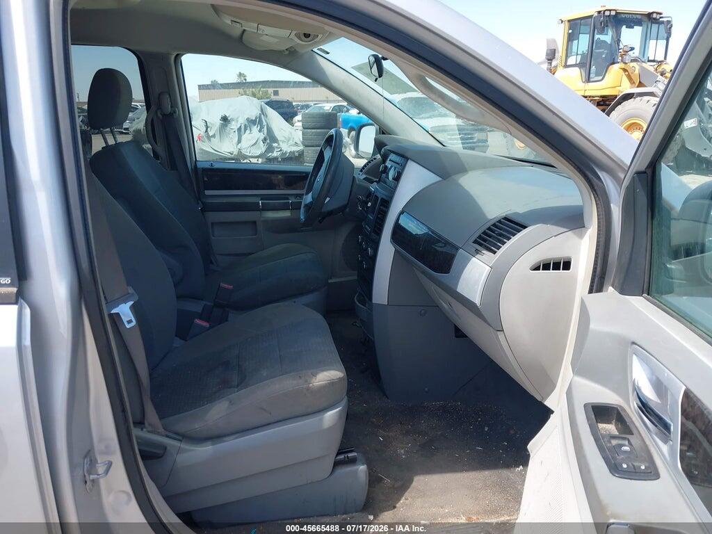 2D4RN5D12AR209582 2010 DODGE GRAND CARAVAN photo no. 5
