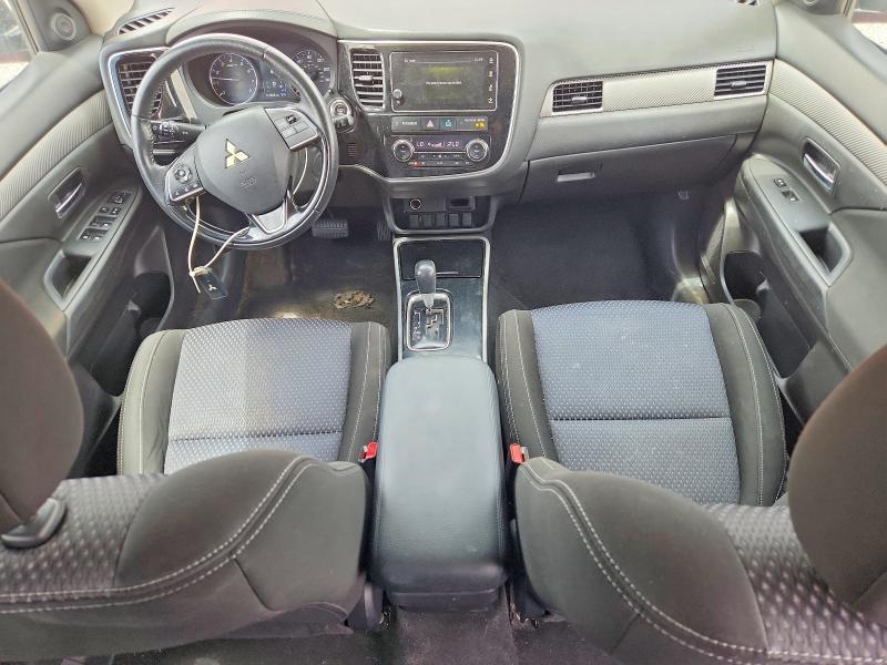 2018 MITSUBISHI OUTLANDER SE — Фото 8 из 14