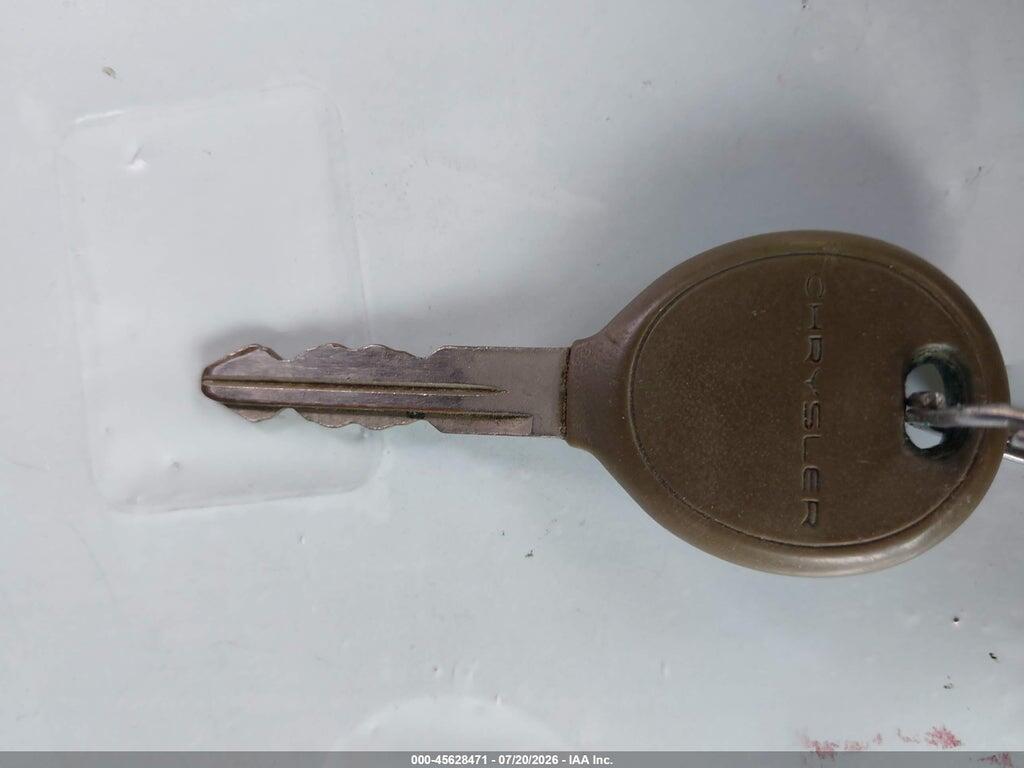 3C8FY68B12T218528 2002 CHRYSLER PT CRUISER photo no. 11