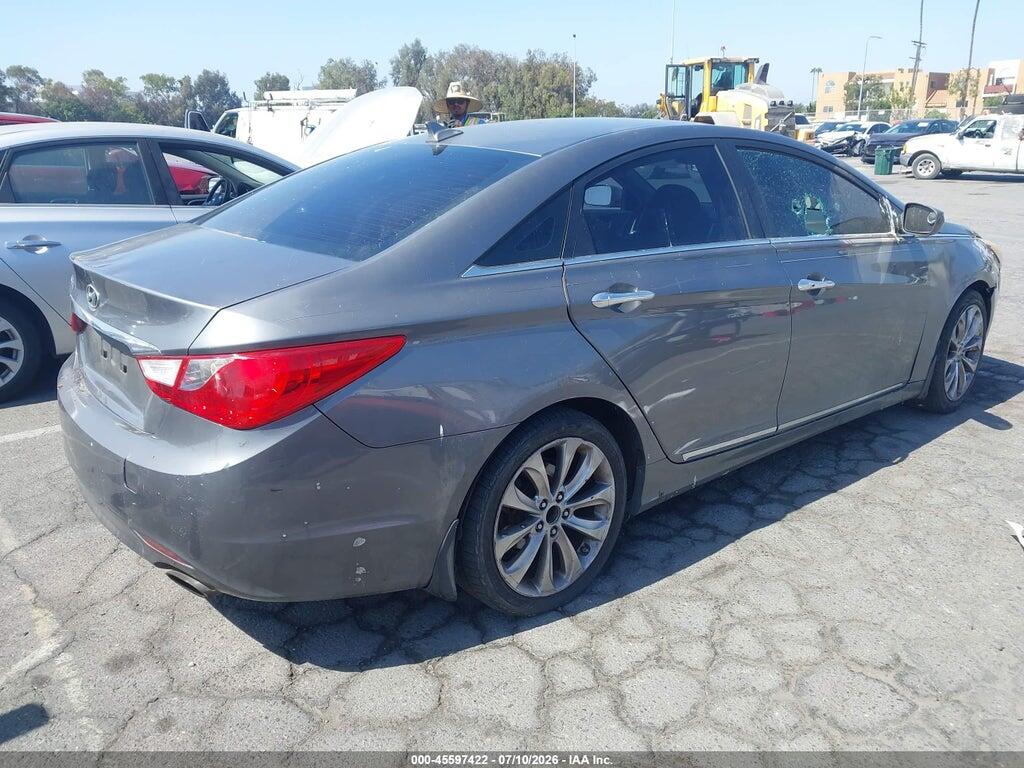 5NPEC4AC7BH165272 2011 HYUNDAI SONATA photo no. 4
