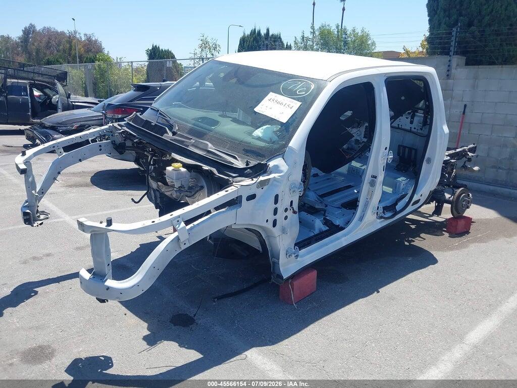1C6SRFU93NN353909 2022 RAM 1500 photo no. 2