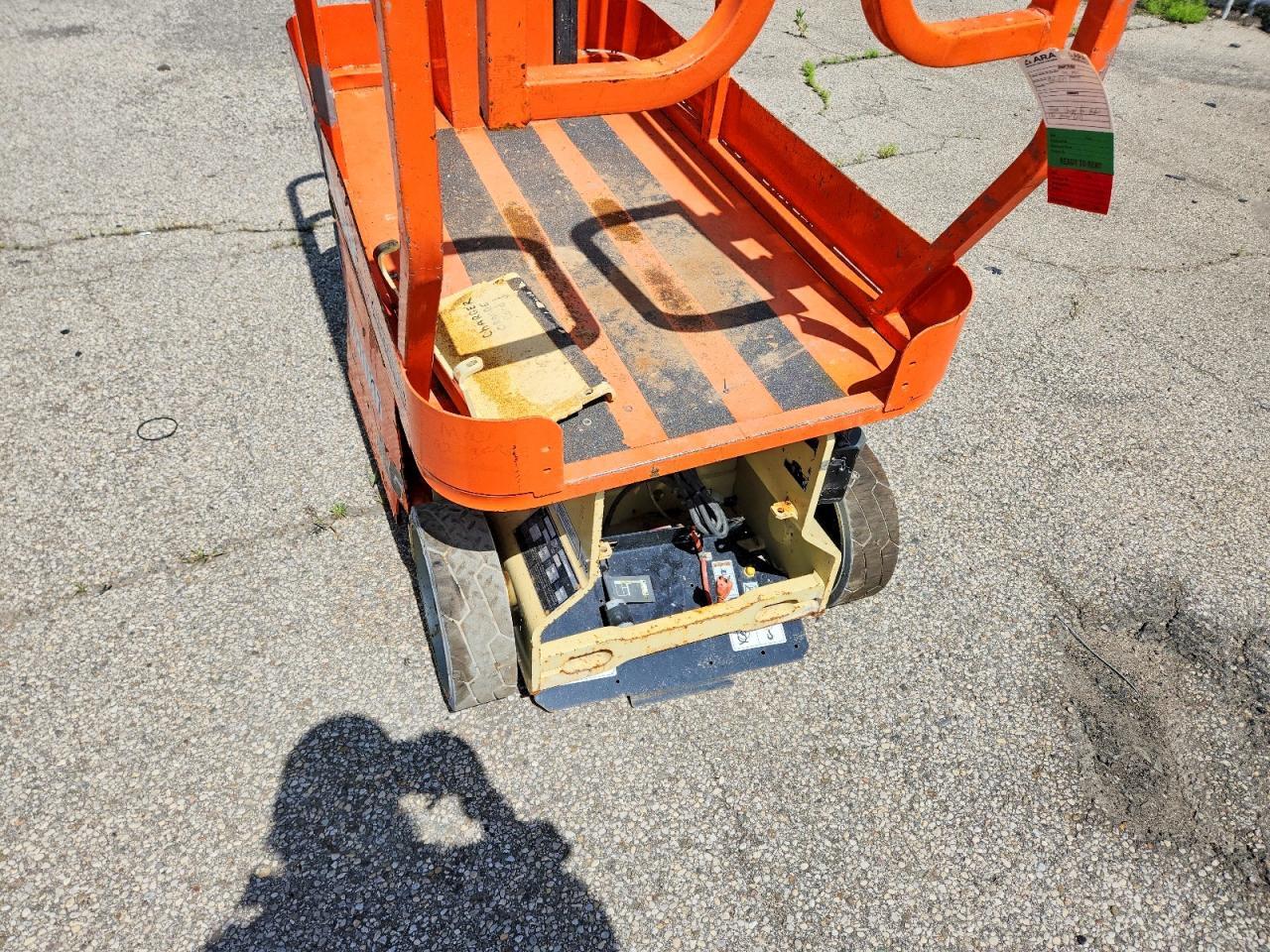 2025 JLG 1230ES VERTICAL LIFT — Фото 7 из 10