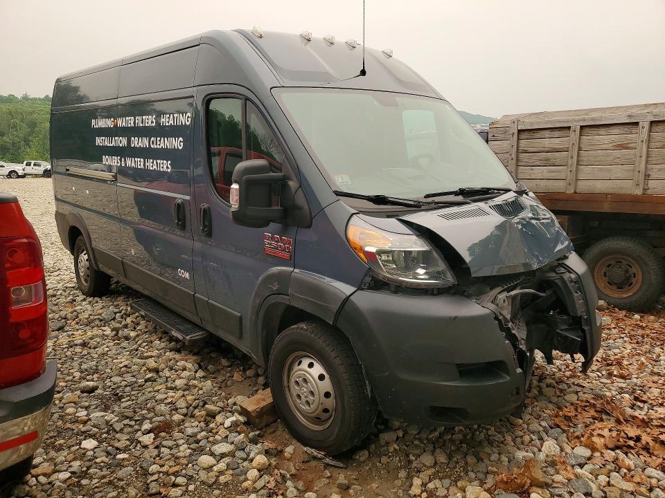 3C6TRVDG5KE518078 2019 RAM PROMASTER 2500 photo no. 4