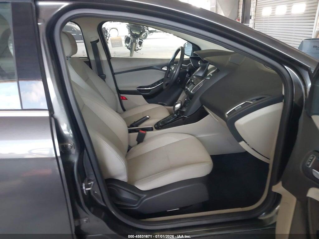 1FADP3R40GL380802 2016 FORD FOCUS ELECTRIC photo no. 5