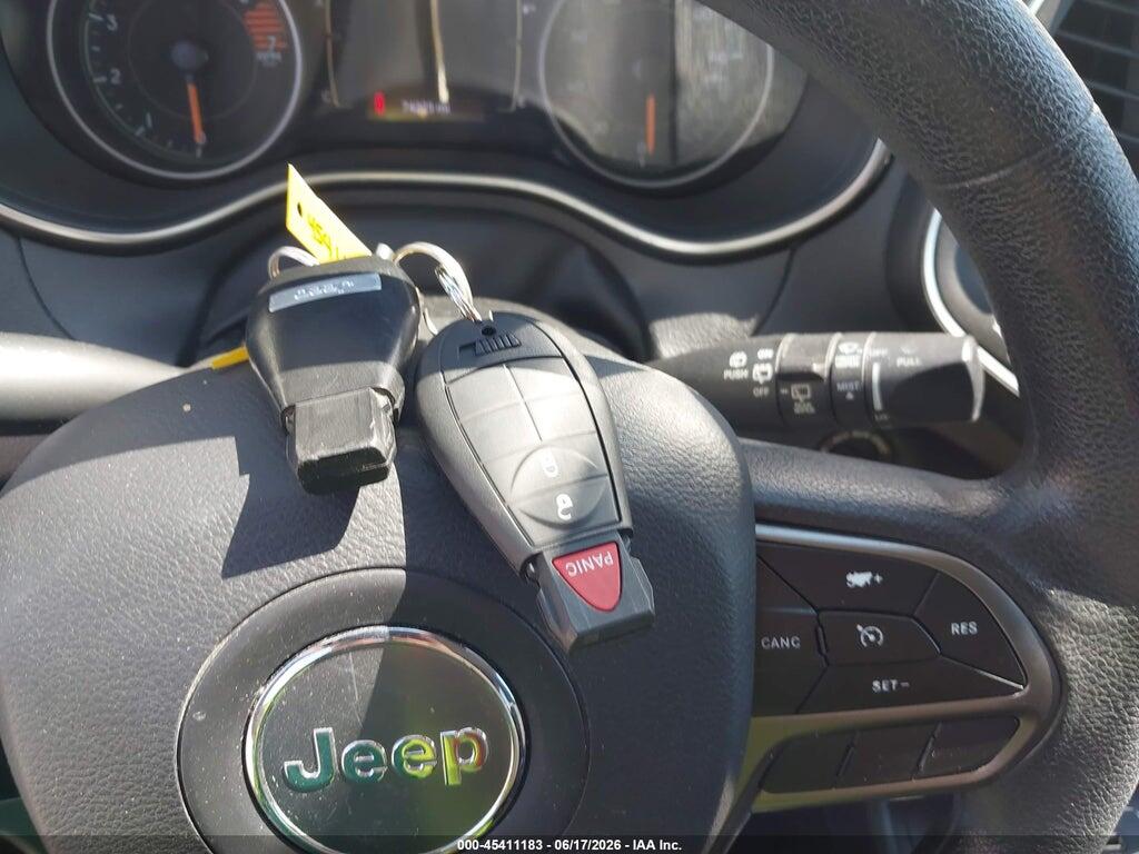 1C4PJMCB8KD429950 2019 JEEP CHEROKEE photo no. 11