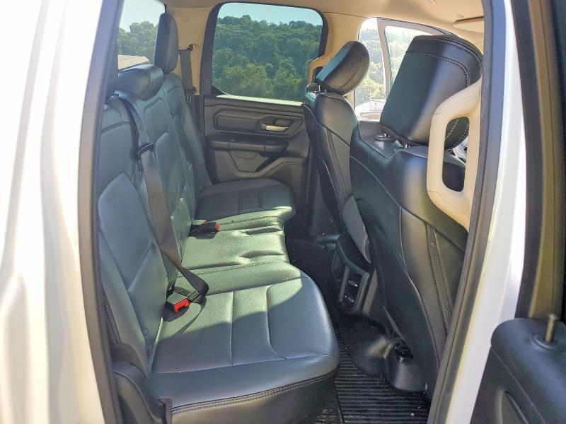 2019 RAM 1500 TRADESMAN — Фото 10 из 12