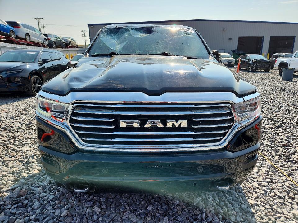 2019 RAM 1500 LONGHORN — Фото 5 из 12