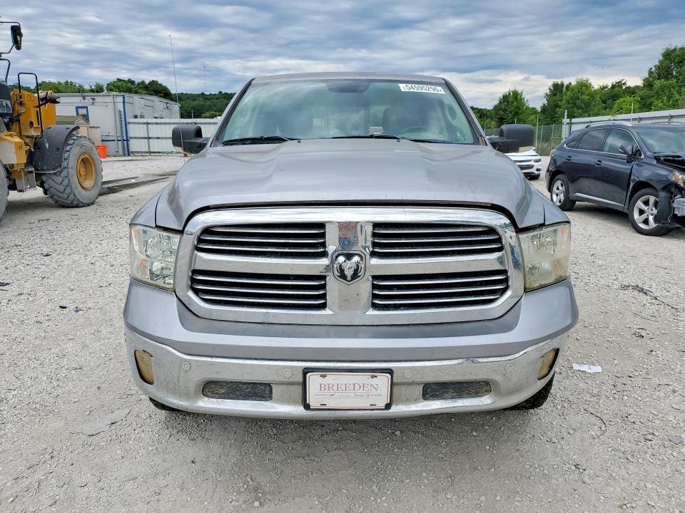 2019 RAM 1500 CLASSIC SLT — Фото 5 из 12