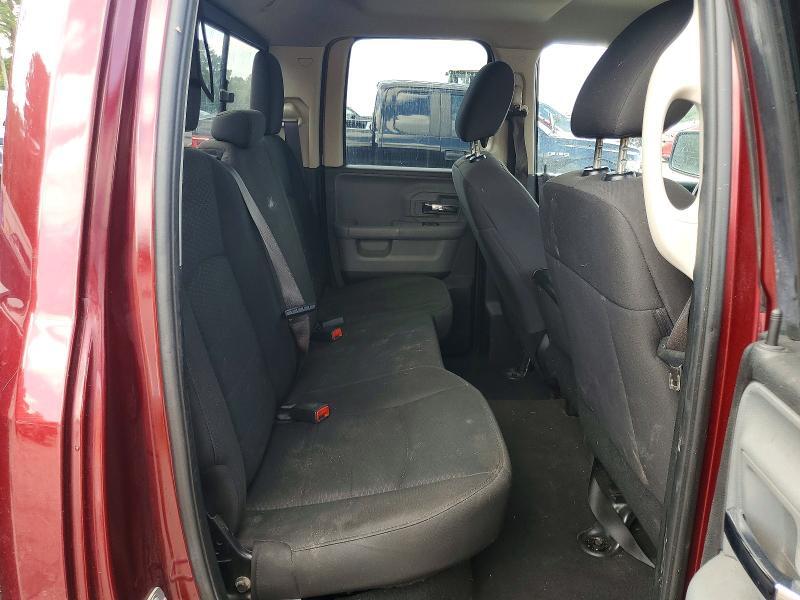 2019 RAM 1500 CLASSIC SLT — Фото 10 из 12